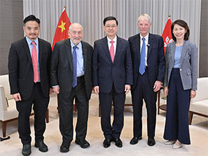  Nobel laureates discuss trade, AI