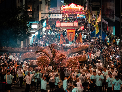 Tai Hang Fire Dragon Dance